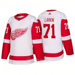 Camiseta Hockey Detroit Red Wings 71 Dylan Larkin New Outfitted 2018 Blanco