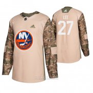 Camiseta Hockey New York Islanders Anders Lee Dia De Los Veteranos Camuflaje