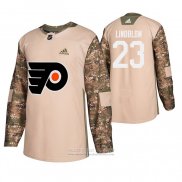 Camiseta Hockey Philadelphia Flyers Oskar Lindblom Dia De Los Veteranos Camuflaje