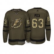 Camiseta Hockey Tampa Bay Lightning Matthew Peca Camuflaje Salute To Service