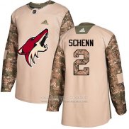 Camiseta Hockey Arizona Coyotes 2 Luke Schenn Autentico 2017 Dia De Los Veteranos Stitched Camuflaje