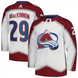 Camiseta Hockey Colorado Avalanche Nathan MacKinnon Segunda Primegreen Autentico Pro Blanco