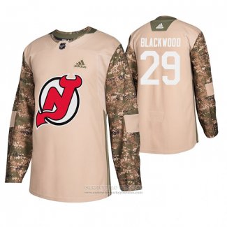 Camiseta Hockey New Jersey Devils Mackenzie Blackwood Dia De Los Veteranos Camuflaje