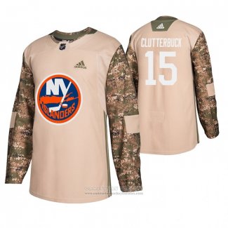 Camiseta Hockey New York Islanders Cal Clutterbuck Dia De Los Veteranos Camuflaje