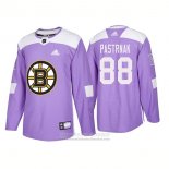 Camiseta Hockey Boston Bruins David Pastrnak 2018 Fights Cancer Violeta