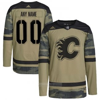 Camiseta Hockey Calgary Flames Personalizada Military Appreciation Team Autentico Practice Camuflaje