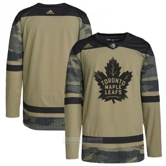 Camiseta Hockey Toronto Maple Leafs Logo Military Appreciation Team Autentico Practice Camuflaje